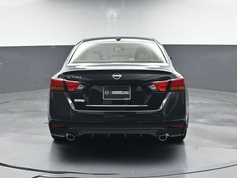 New 2025 Nissan Altima 2.5 SV w/ SV Special Edition Package image 2