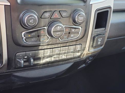 Used 2016 RAM 1500 Big Horn AWD/4WD image 16