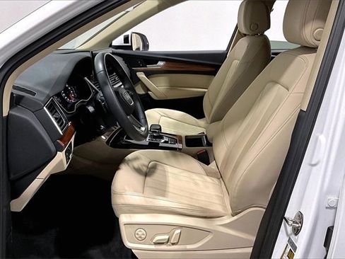Used 2021 Audi Q5 2.0T Premium image 26