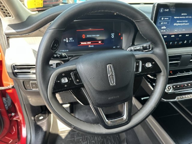 Used 2024 Lincoln Corsair AWD w/ Equipment Group 101A image 20