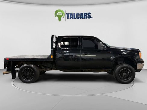 Used 2011 GMC Sierra 2500 SLT w/ SLT Convenience Package AWD/4WD image 6