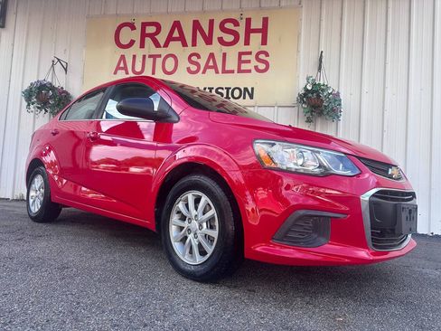 Used 2017 Chevrolet Sonic LT FWD image 1