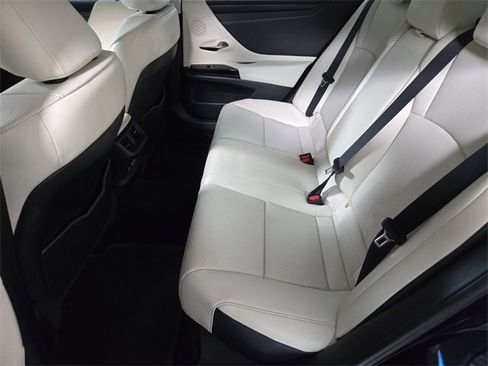 Used 2022 Lexus ES 350 w/ Premium Package image 15
