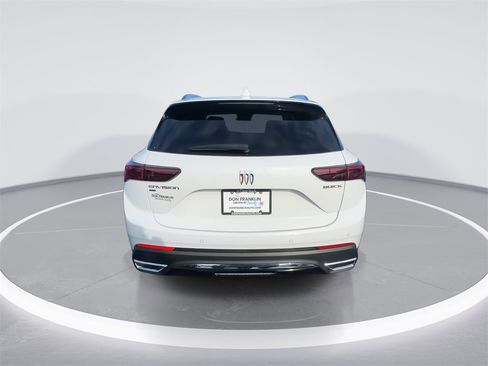 Used 2025 Buick Envision Preferred image 7
