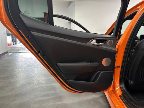 Used 2019 Kia Stinger GTS image 31