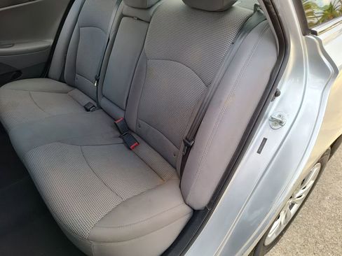 Used 2012 Hyundai Sonata GLS image 25