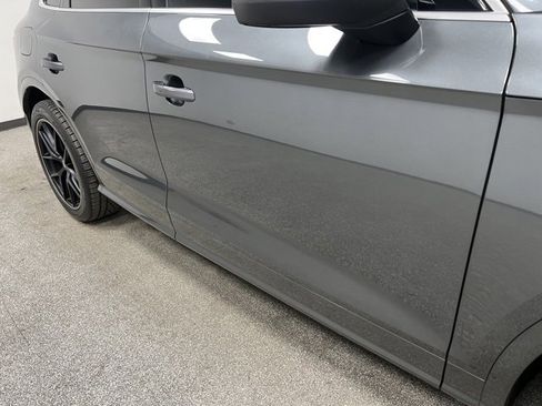 Used 2018 Audi SQ5 Prestige w/ Prestige Package image 13