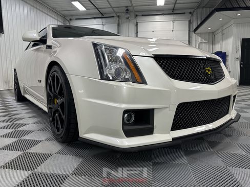 Used 2012 Cadillac CTS V w/ Wood Trim Package RWD image 15