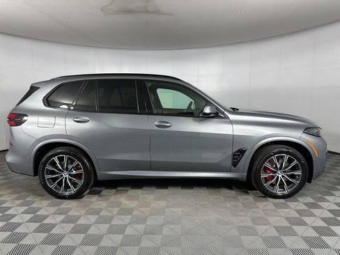 New 2026 BMW X5 xDrive40i w/ M Sport Package AWD/4WD image 29