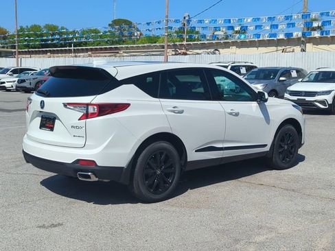 New 2026 Acura RDX SH-AWD image 4