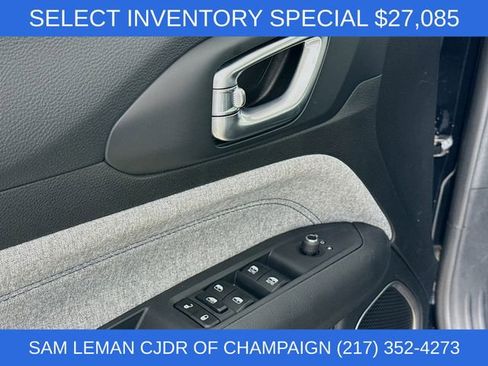 New 2026 Jeep Compass Latitude image 17