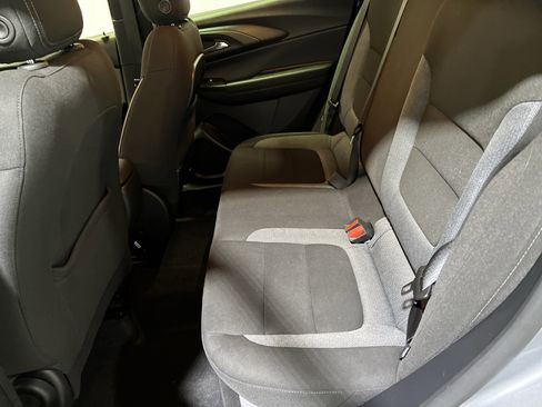 Used 2024 Chevrolet TrailBlazer LT w/ LT Cold Weather Package image 16