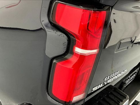 Certified 2024 Chevrolet Silverado 2500 LTZ image 39