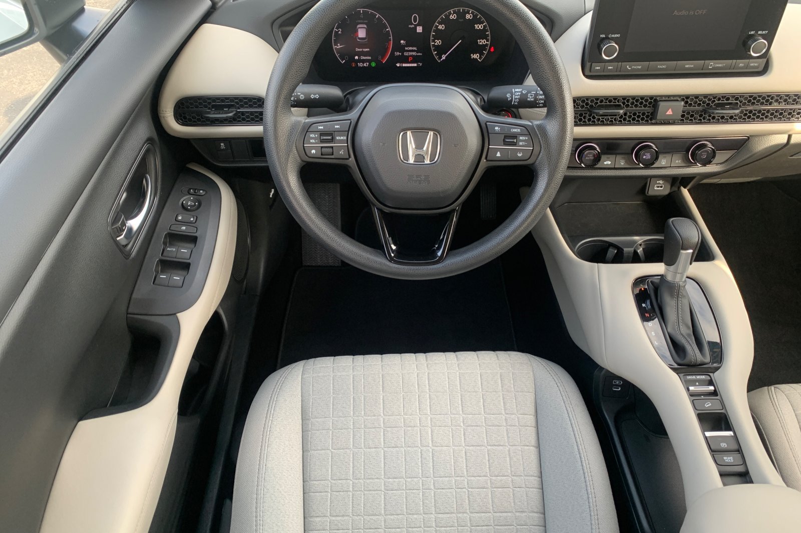Used 2024 Honda HR-V LX image 18