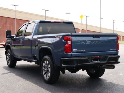 New 2026 Chevrolet Silverado 2500 Custom AWD/4WD image 6