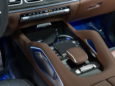 New 2026 Mercedes-Benz GLE 63 AMG S image 21