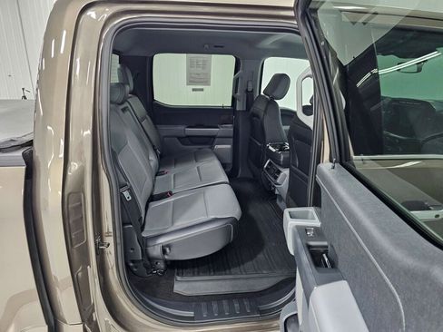 Used 2022 Ford F150 Lariat w/ Equipment Group 502A High image 7