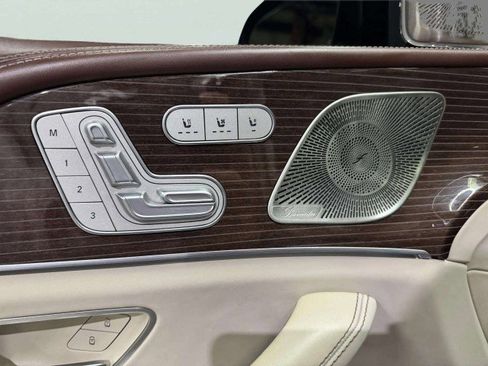Used 2021 Mercedes-Benz Maybach GLS 600 4MATIC image 25