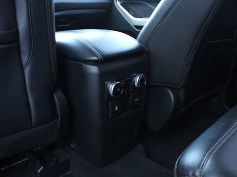 Used 2022 Ford Explorer Limited RWD image 23