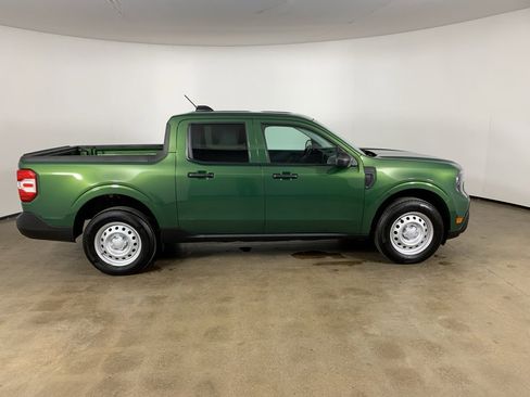 Used 2025 Ford Maverick XL image 7