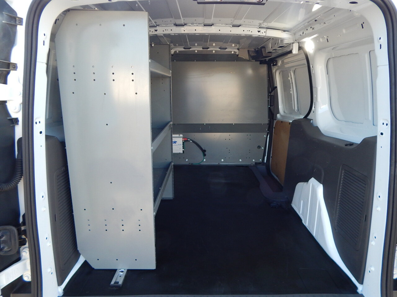 Used 2022 Ford Transit Connect XL FWD image 4