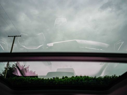 Used 2023 Audi Q4 e-tron Premium Plus w/ Premium Plus image 11