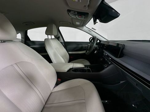 Used 2025 Hyundai Sonata SEL FWD image 26