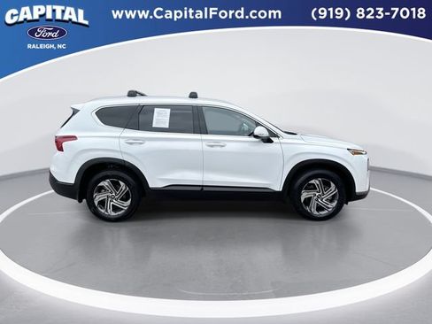 Used 2023 Hyundai Santa Fe SEL FWD image 9