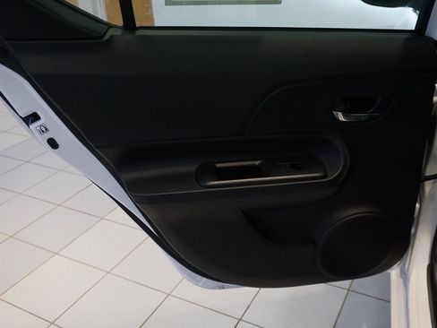 Used 2016 Toyota Prius C Three image 23