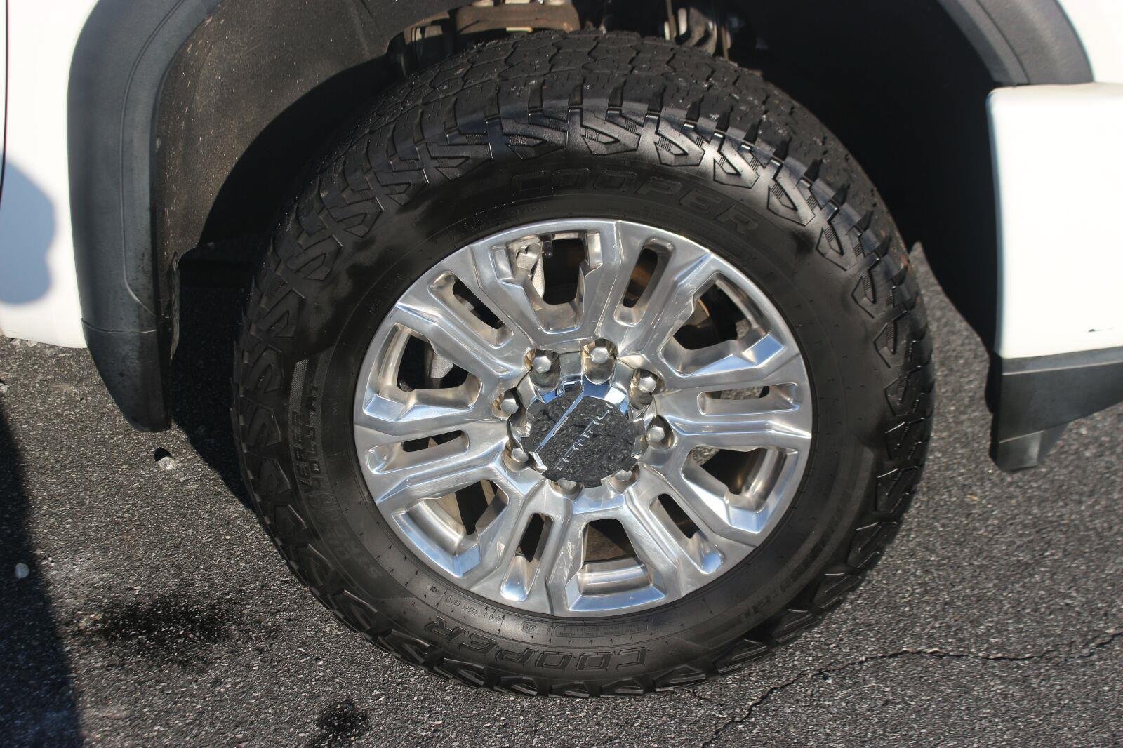 Used 2022 GMC Sierra 2500 Denali AWD/4WD image 39