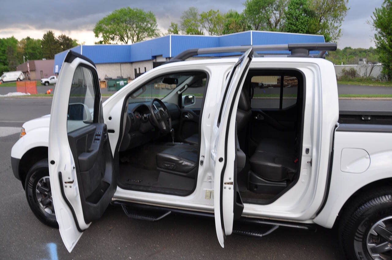 Used 2015 Nissan Frontier PRO-4X w/ Pro-4x Luxury Package AWD/4WD image 22