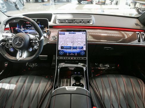 Used 2024 Mercedes-Benz S 63 AMG S image 13