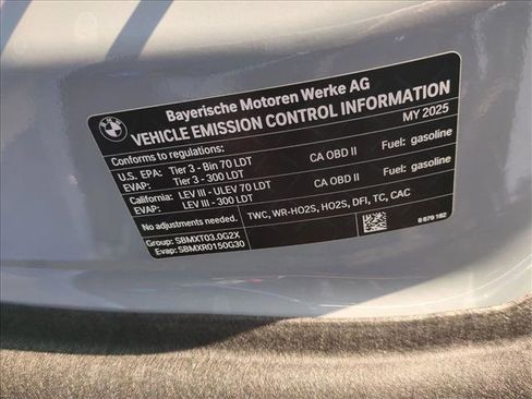 Certified 2025 BMW X4 M40i w/ Premium Package AWD/4WD image 27