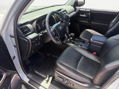 Used 2017 Toyota 4Runner TRD Pro AWD/4WD image 11
