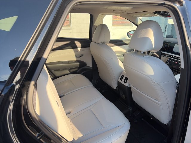 Used 2025 Hyundai Tucson SEL AWD/4WD image 32