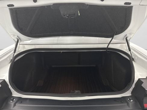 Used 2018 Dodge Challenger R/T Plus RWD image 20