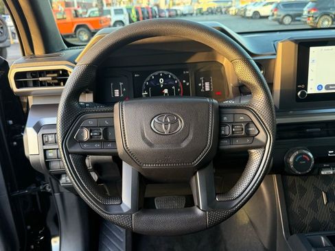 Used 2025 Toyota Tacoma SR5 image 22