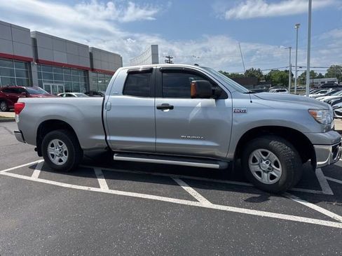 Used 2010 Toyota Tundra 4x4 Double Cab image 13