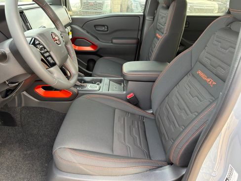New 2026 Nissan Frontier PRO-4X w/ Pro-4x Convenience Package image 10