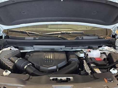 New 2026 GMC Acadia Denali w/ Super Cruise Package image 11