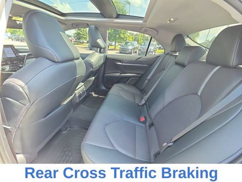 Used 2022 Toyota Camry XSE w/ Navigation Package FWD image 13