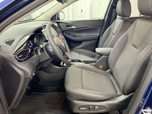 Used 2023 Buick Encore GX Preferred w/ Cold Weather Comfort Package AWD/4WD image 18