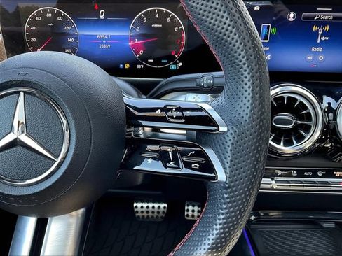 Certified 2024 Mercedes-Benz GLB 250 4MATIC image 14
