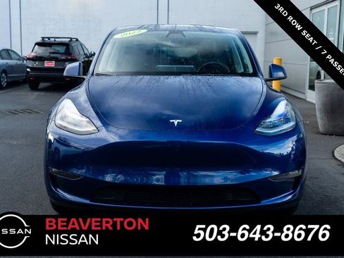 Used 2022 Tesla Model Y Long Range image 2