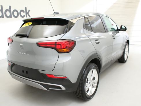 Used 2024 Buick Encore GX Preferred AWD/4WD image 9