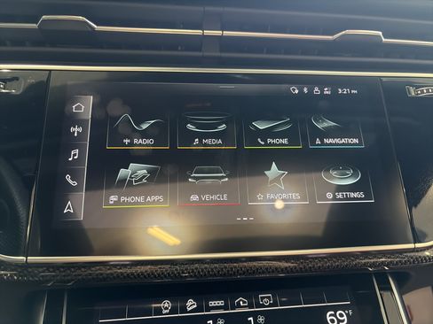 Used 2022 Audi SQ7 Premium Plus w/ SQ7 Executive Package image 47