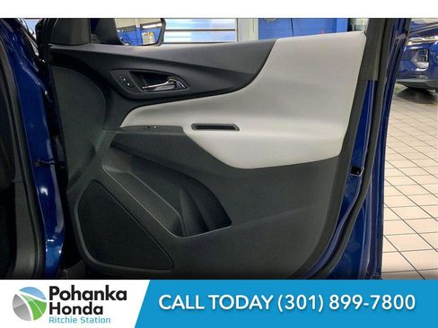 Used 2022 Chevrolet Equinox LT image 25