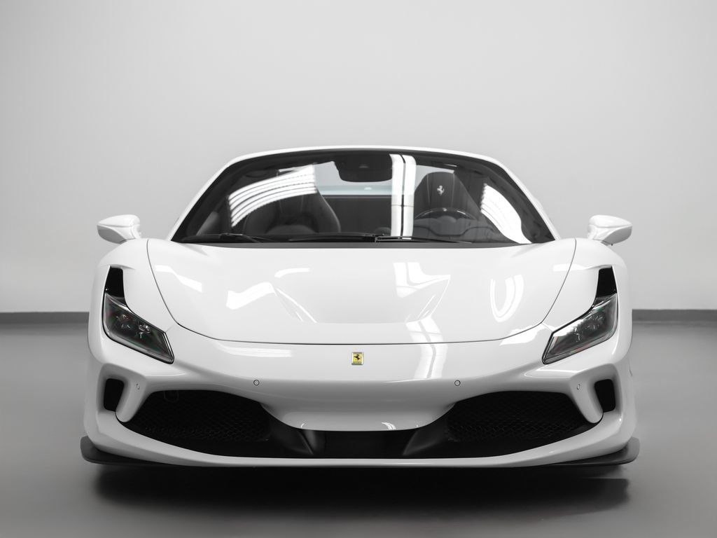 Certified 2022 Ferrari F8 Tributo RWD image 12