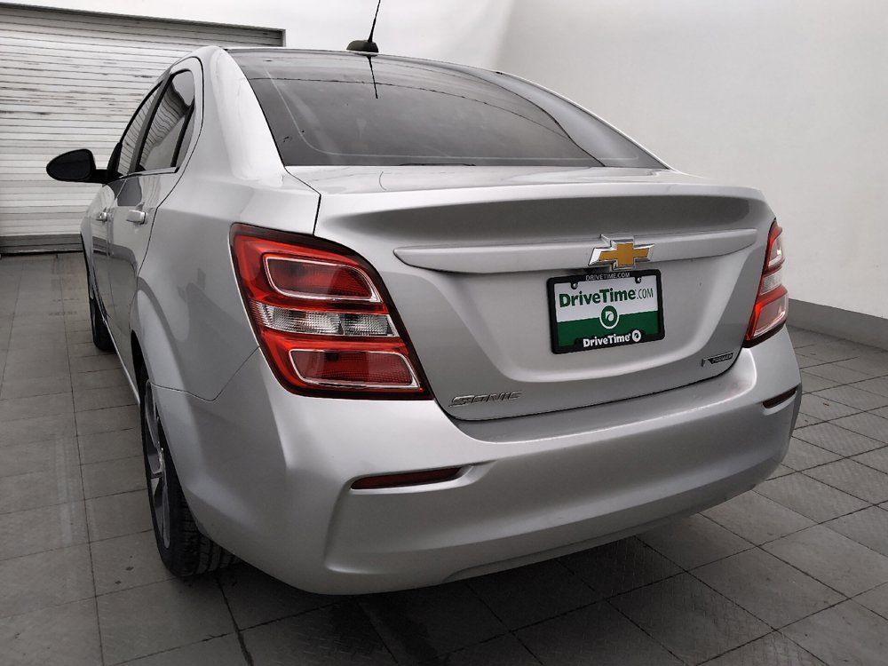 Used 2020 Chevrolet Sonic Premier FWD image 5