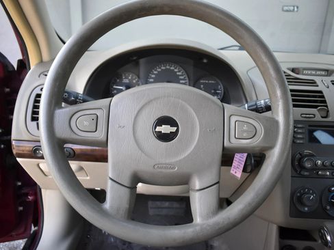 Used 2005 Chevrolet Malibu LS image 17